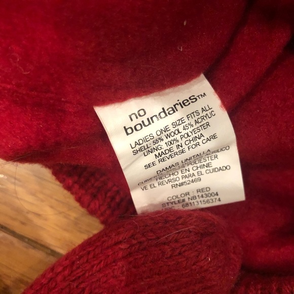 Knit Hat & Mitten Set - Picture 4 of 6